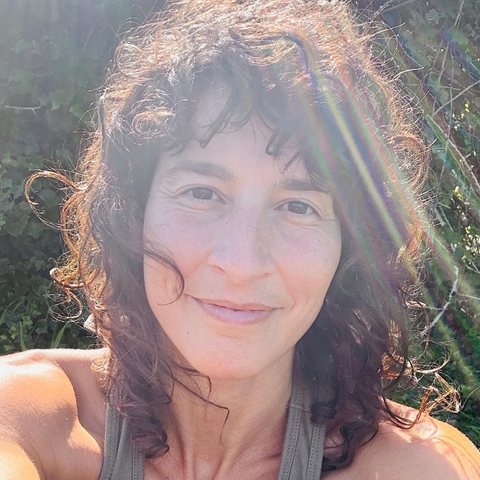 Amy Bell